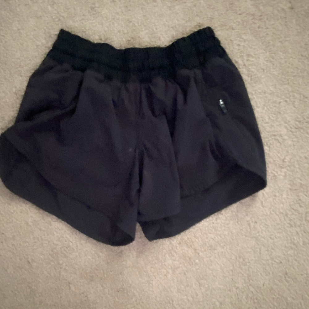 Lululemon track that shorts